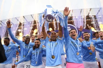Профессиональный английский футбольный клуб Manchester City с 2014 года сотрудничает с международной компанией прямых продаж.