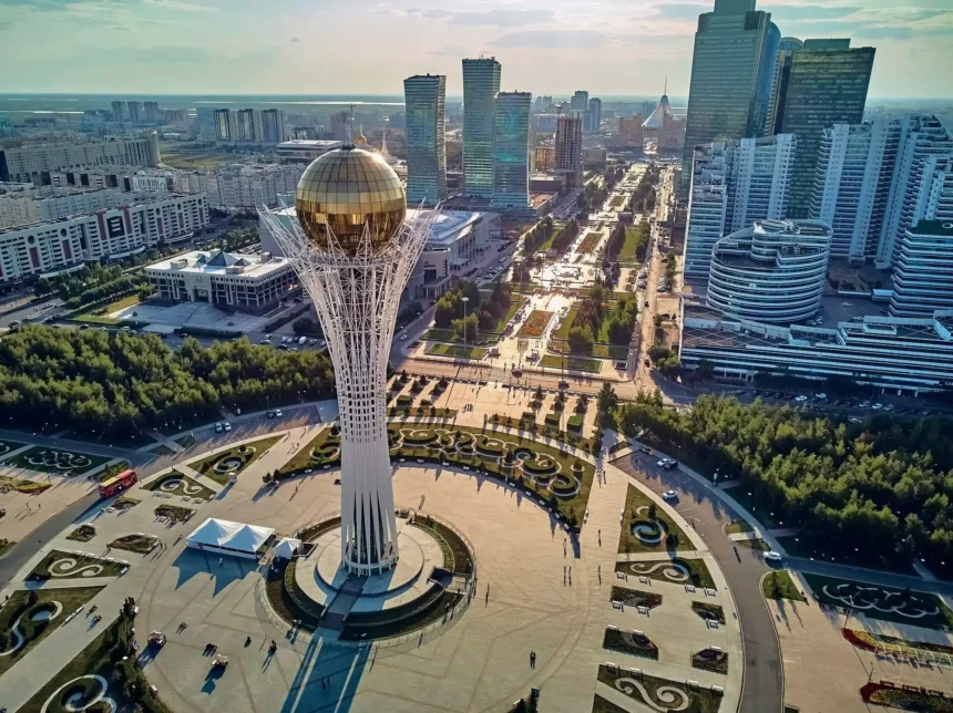 Столица Казахстана – город, который славится оригинальной футуристической архитектурой.