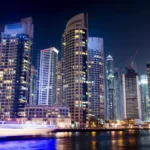 Sheraton Dubai покорил сердца тысяч путешественников своим поистине удобным местоположением.